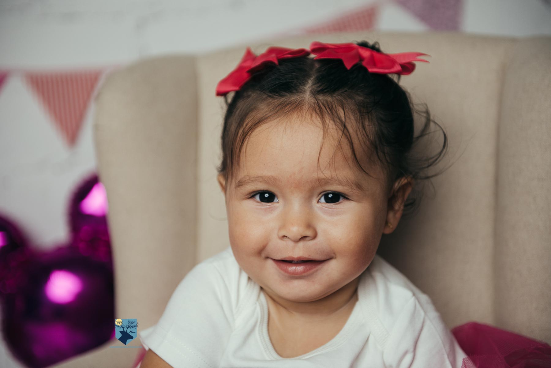 fotografia, fotos, girona, figueres, emporda, monica quintana, bebes, niños, familia, retrato, cumpleaños, un año, smash the cake