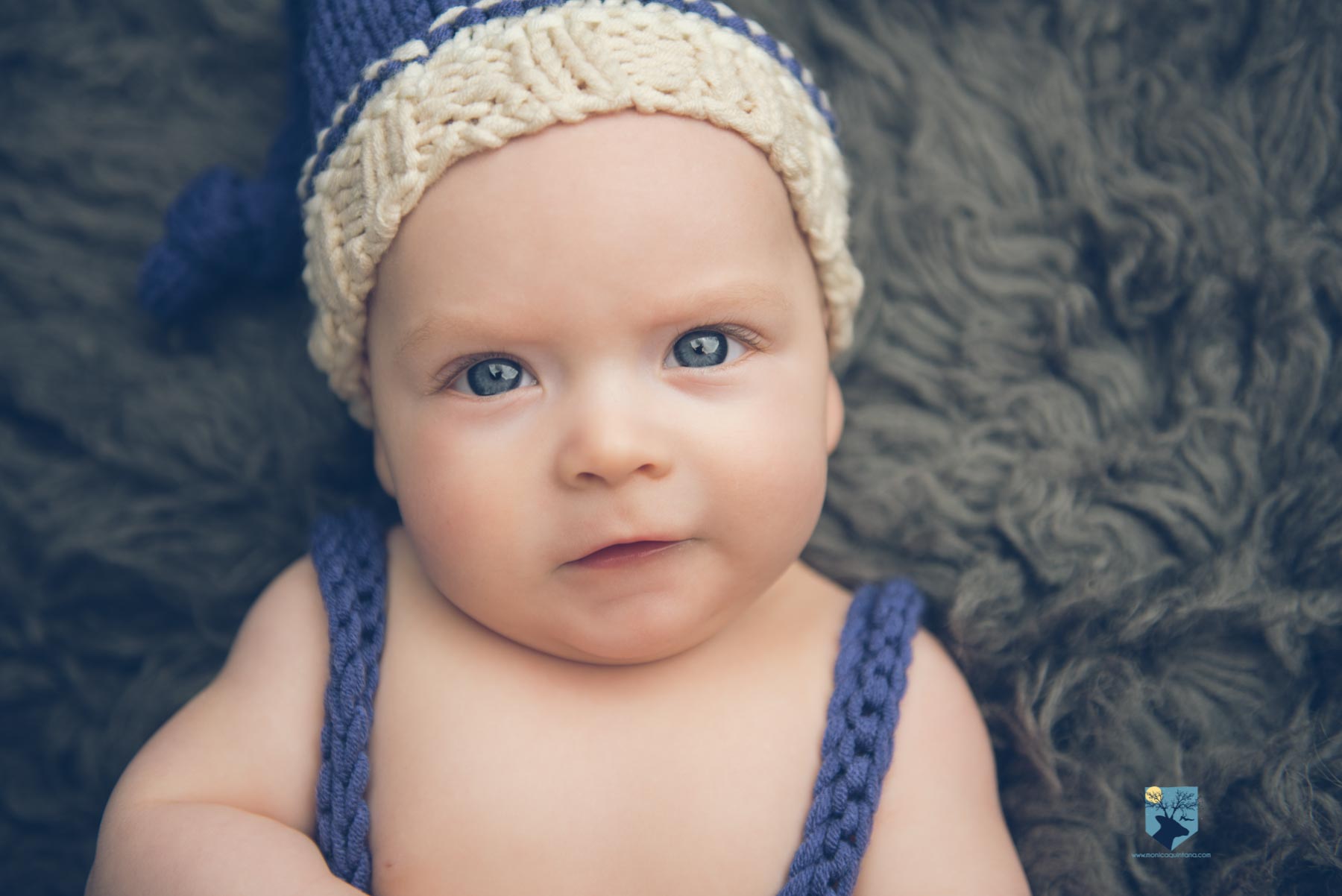 fotografia, fotos, girona,figueres, emporda, monica quintana, bebes,niños,familia,retrato,estudio,primer año, tres meses, 3 meses