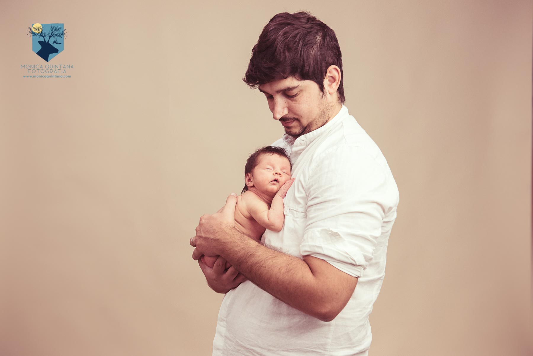fotografia fotos de bebe estudio fotografo bebes recien nacidos figueres girona