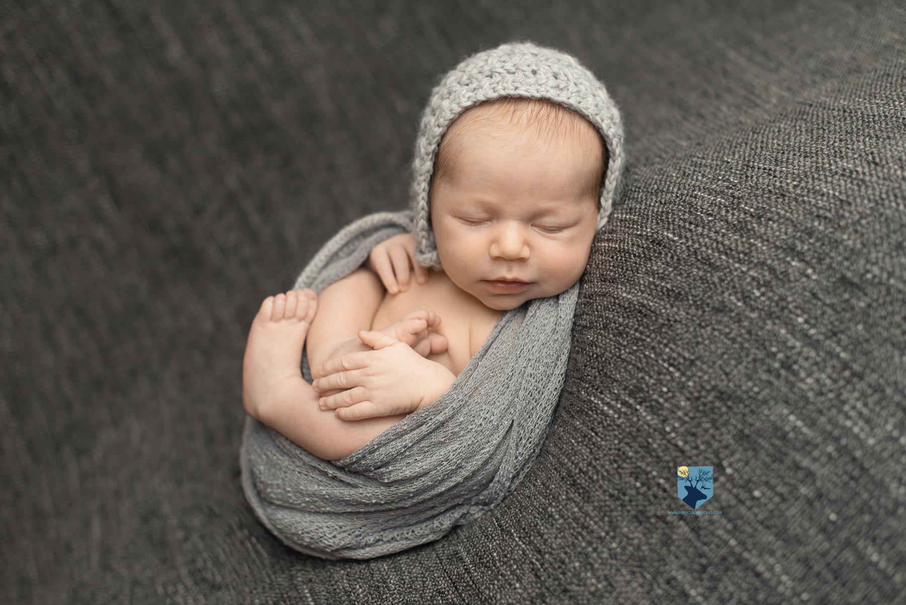fotografia fotos girona figueres emporda monica quintana bebes niños recien nacido newborn familia retrato