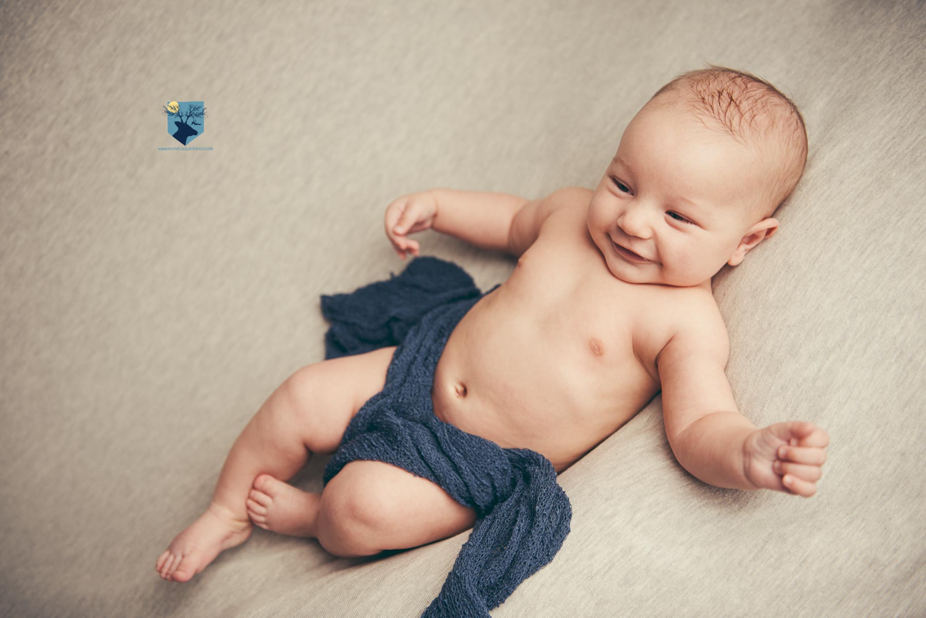 fotografia, fotos, girona, figueres, emporda, roses, besalu, olot, monica, quintana, bebes, niños, retrato, estudio, primer año, tres meses, 3 meses