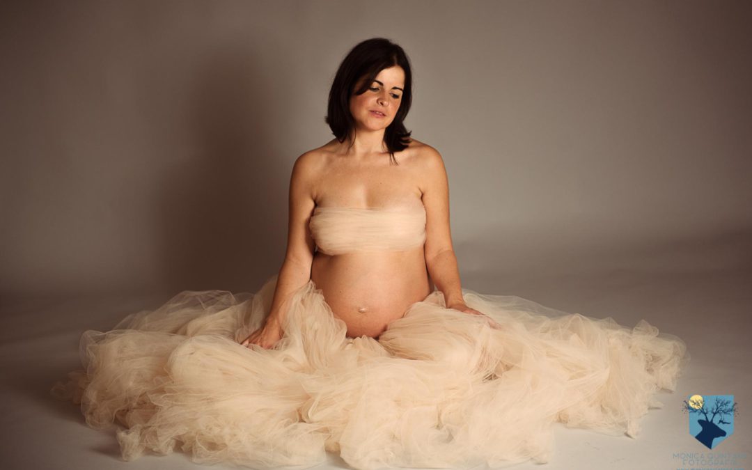 Fotos de embarazo en pareja (Figueres, Girona)