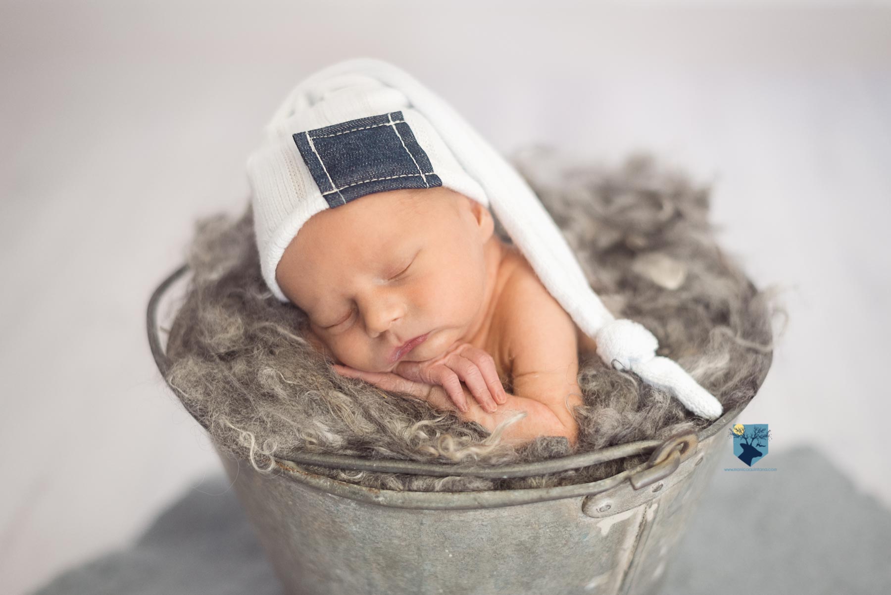 fotografia, girona, figueres, emporda, monica quintana, bebes, niños, familia, retrato, recien nacido, nado, newborn