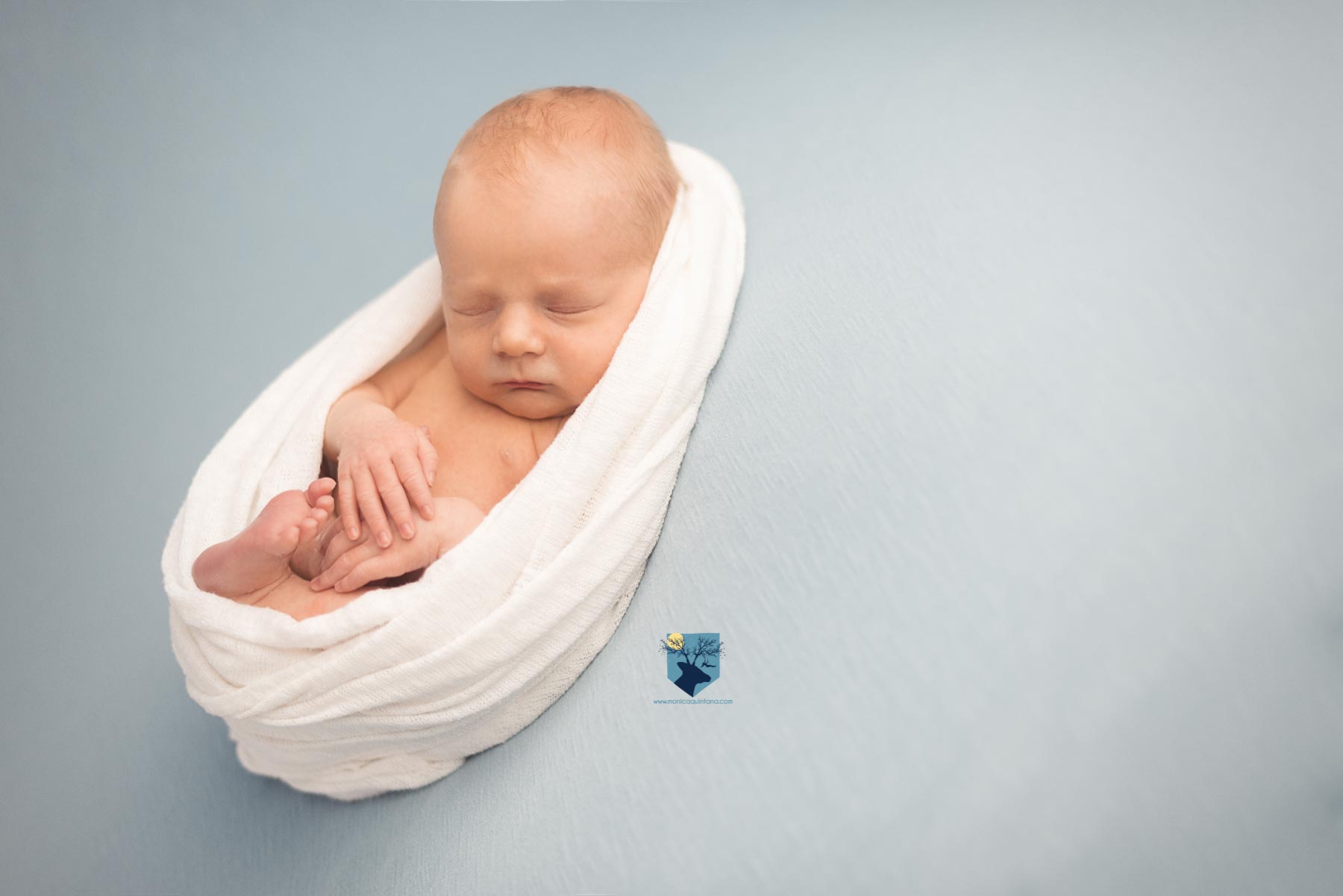 fotografia, girona, figueres, emporda, monica quintana, bebes, niños, familia, retrato, recien nacido, nado, newborn