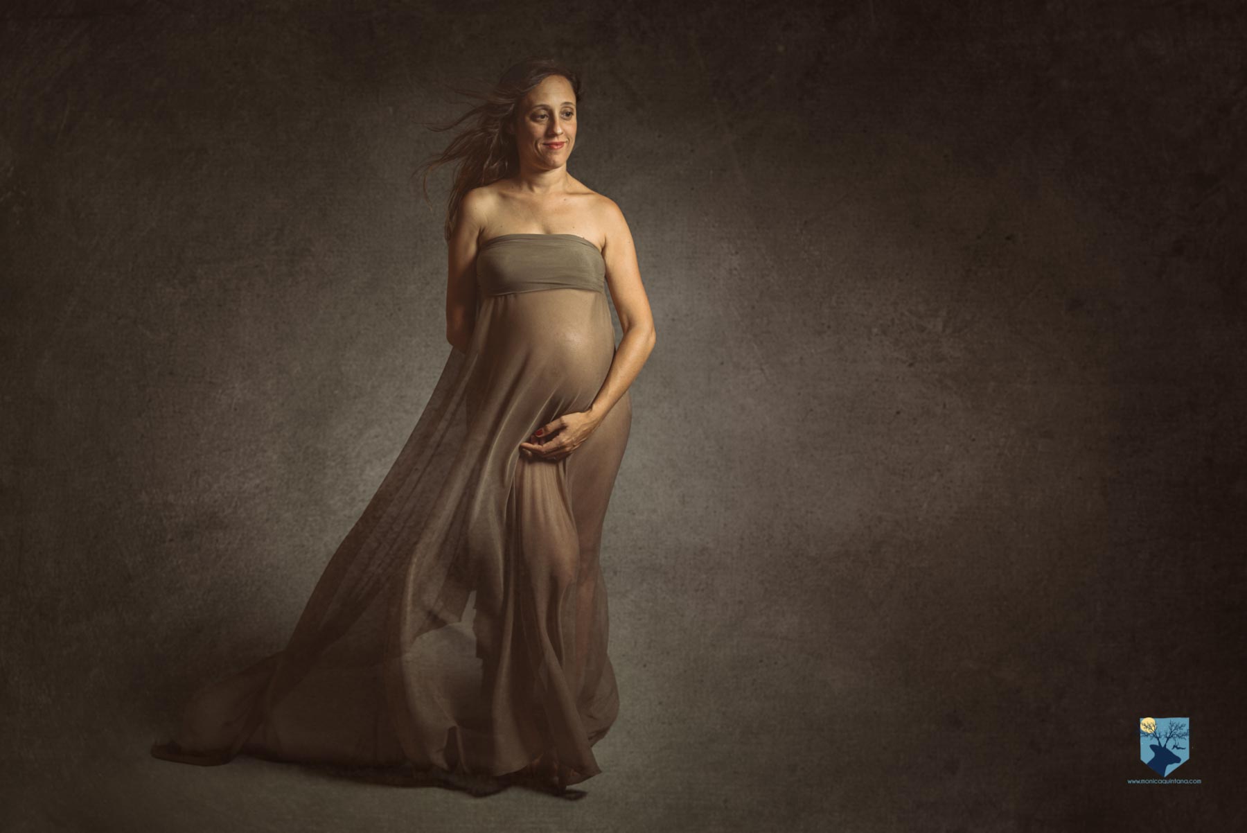 fotografia, girona, figueres, emporda, monica quintana, familia, retrato, embarazo, estudio