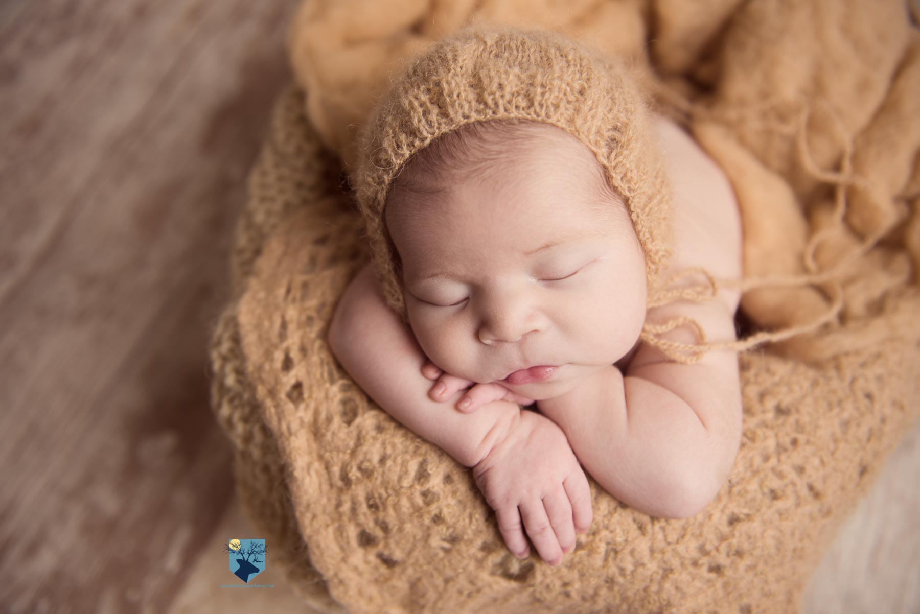 fotografia,girona,figueres,emporda,monica quintana,bebes,niños,familia,retrato,recien,nacido,nado,newborn,bebe arcoiris