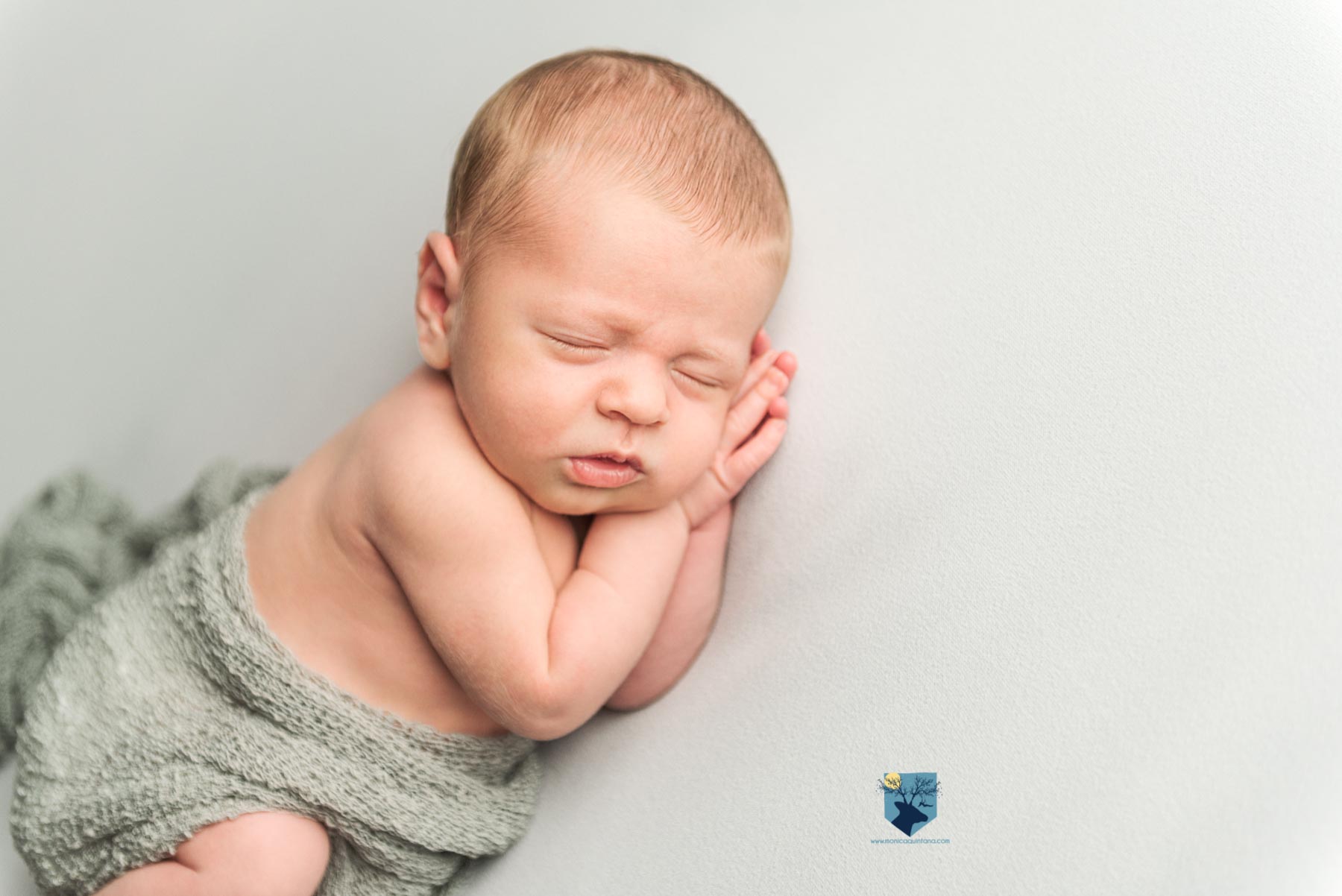 fotografia,girona,figueres,emporda,monica quintana,bebes,niños,familia,retrato,recien,nacido,nado,newborn,olot