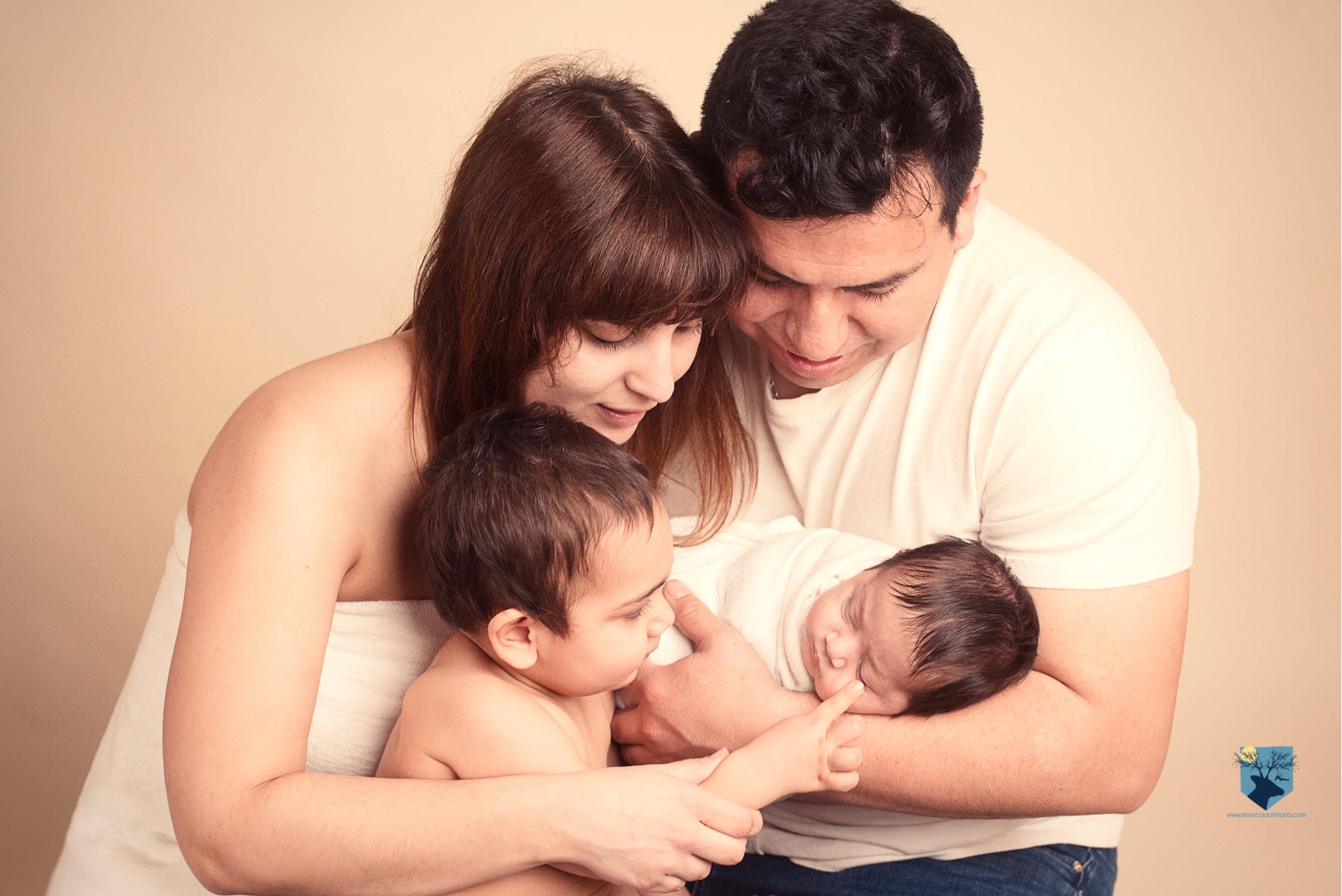 fotografia,girona,figueres,emporda,monica quintana,bebes,niños,familia,retrato,recien,nacido,nado,newborn,sarria de ter